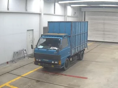 Mazda TITAN
