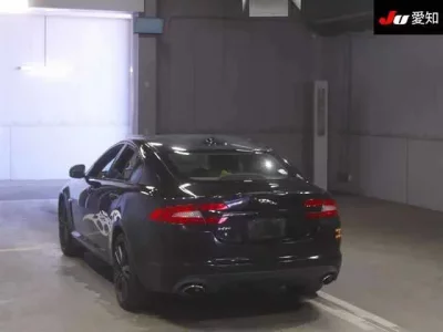 Jaguar XF SERIES