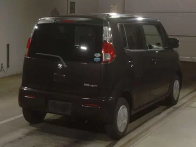 Suzuki MRWAGON