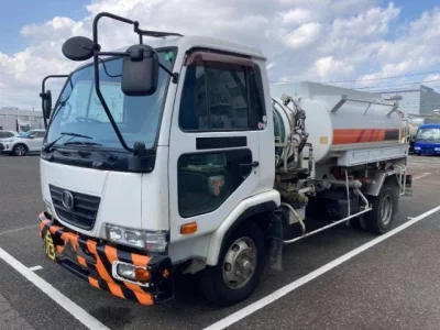 Nissan CONDOR