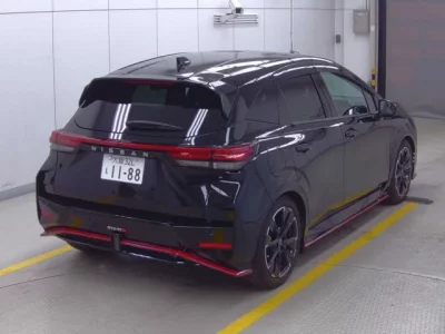 Nissan AURA