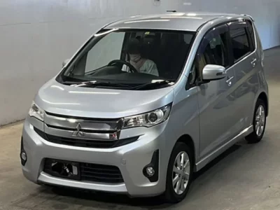 Mitsubishi EK CUSTOM
