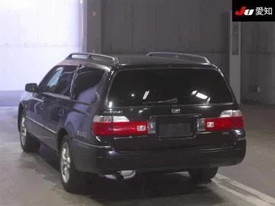 Nissan STAGEA