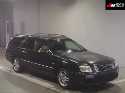 Nissan STAGEA