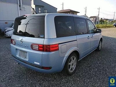 Nissan LAFESTA