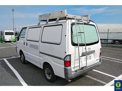 Mazda BONGO VAN