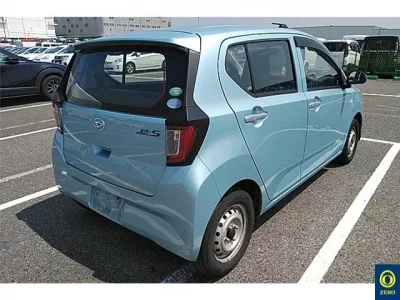 Daihatsu MIRA E S