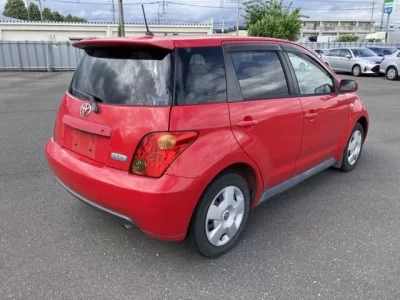 Toyota IST
