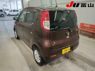 Suzuki MRWAGON