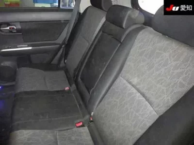 Toyota COROLLA RUMION
