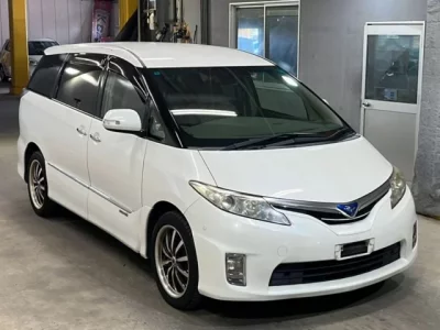 Toyota ESTIMA HYBRID
