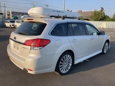 Subaru LEGACY