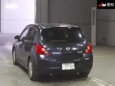Nissan TIIDA