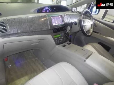 Toyota ESTIMA HYBRID