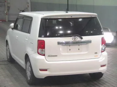 Toyota COROLLA RUMION