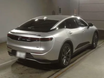 Toyota CROWN CROSSOVER