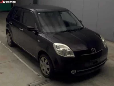 Mazda VERISA