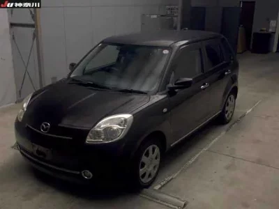 Mazda VERISA