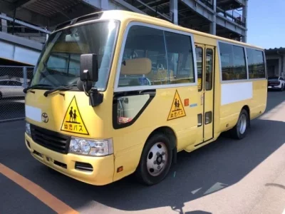 Toyota COASTER