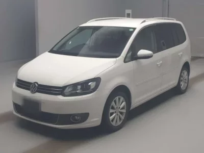 Volkswagen GOLF TOURAN