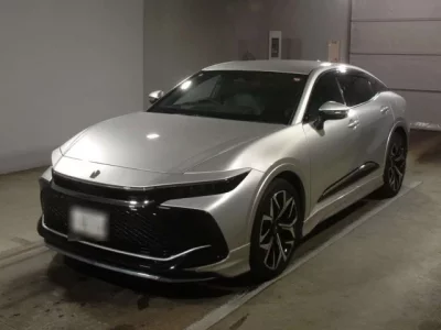Toyota CROWN CROSSOVER