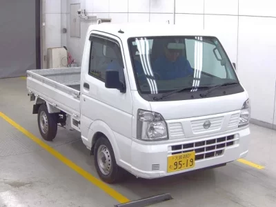 Nissan CLIPPER TRUCK