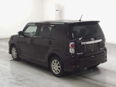 Toyota COROLLA RUMION