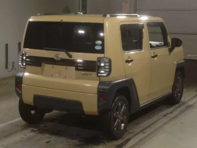 Daihatsu TAFT