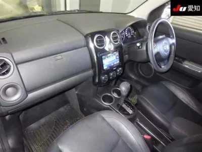 Mazda VERISA