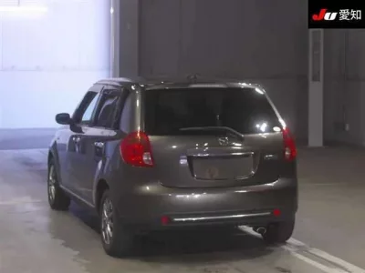 Mazda VERISA