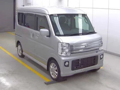 Nissan CLIPPER RIO