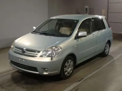 Toyota RAUM