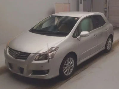 Toyota BLADE