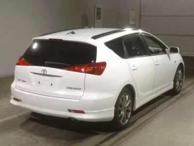 Toyota CALDINA
