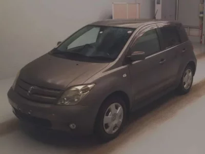 Toyota IST