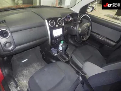 Mazda VERISA