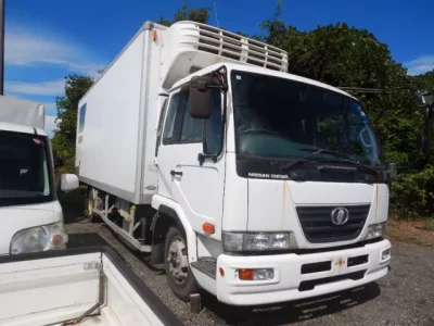 Nissan CONDOR