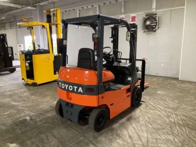 Toyota FORKLIFT