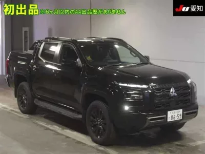 Mitsubishi TRITON
