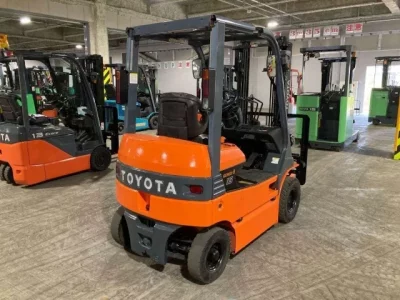 Toyota FORKLIFT