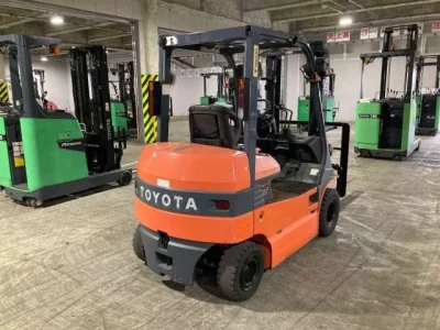 Toyota FORKLIFT