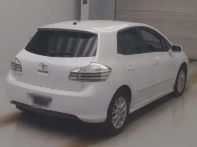 Toyota BLADE