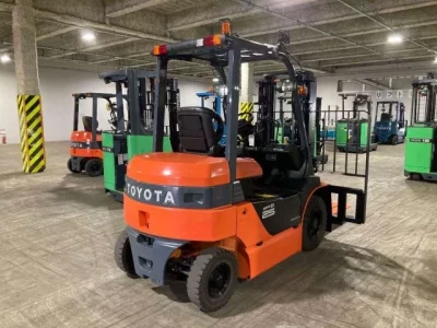 Toyota FORKLIFT