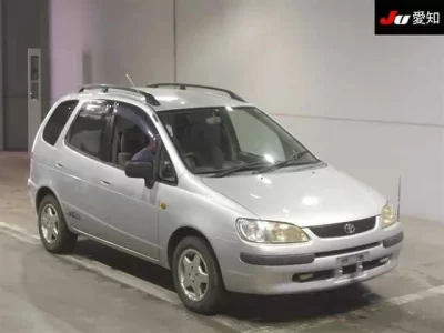 Toyota COROLLA SPACIO