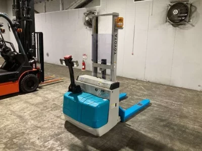 Toyota FORKLIFT