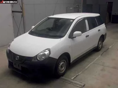 Nissan AD