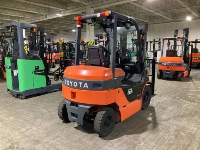 Toyota FORKLIFT