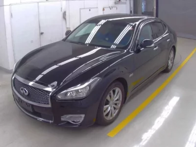 Nissan FUGA