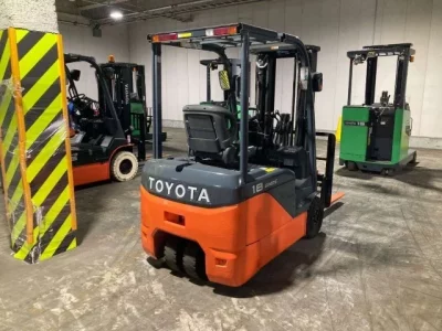 Toyota FORKLIFT