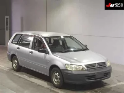 Mitsubishi LANCER VAN